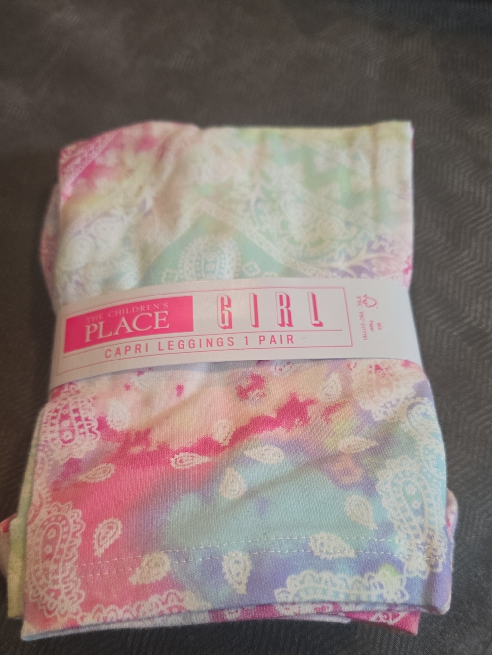 The Children's Place Pastel Tie-Dye Paisley Capri Leggings